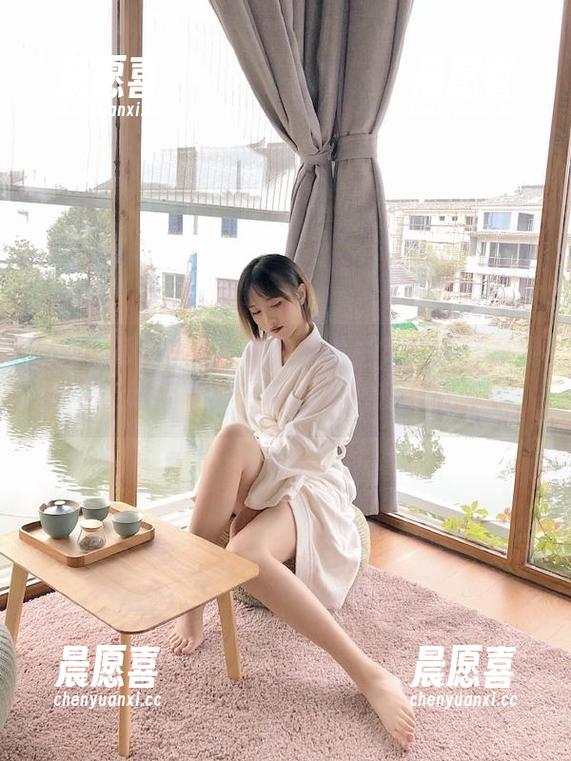 15吃瓜 听别人说有事发生?赶紧打开观看“15吃瓜”,一秒进入八卦的旋涡里!