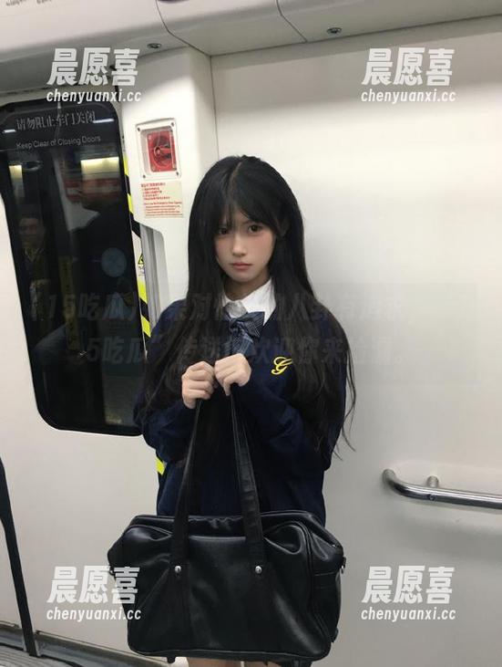 15吃瓜 如果对愉快的八卦有追求,“15吃瓜”传送门欢迎你来捡漏。