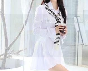 17吃瓜苹果版，今天的热搜让我瞬间失去了生活的动力…洪水泛滥般的八卦来了！