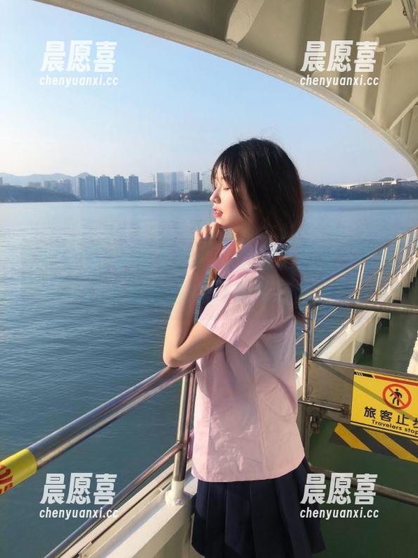 51吃瓜 玩偶不明,心情随之起舞,传送门开启此刻的51吃瓜狂欢。