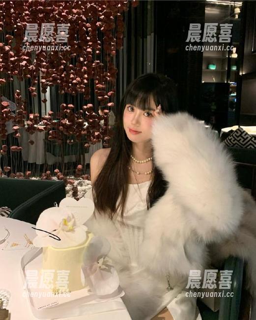 51吃瓜 主页上今天的新鲜出炉,让你在51吃瓜的首页感受八卦的温度