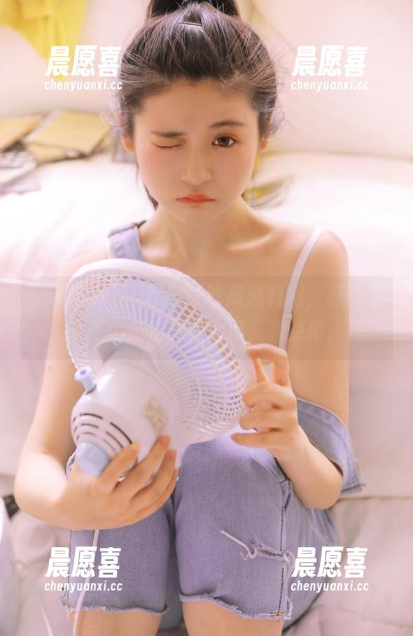 登录进51吃瓜黑料网，真心是开了个新世界的大门，有点懵。