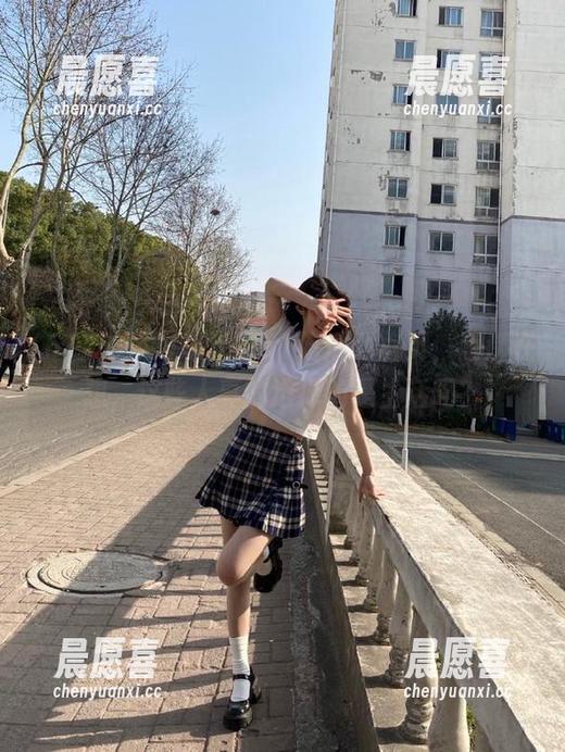 51吃瓜网 每次刷51吃瓜网首页,我都在想,这些人真的选择的是生活吗?