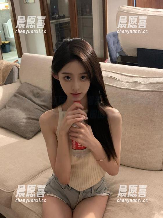 跟上潮流，51吃瓜网红网，免费看网红圈的热闹！