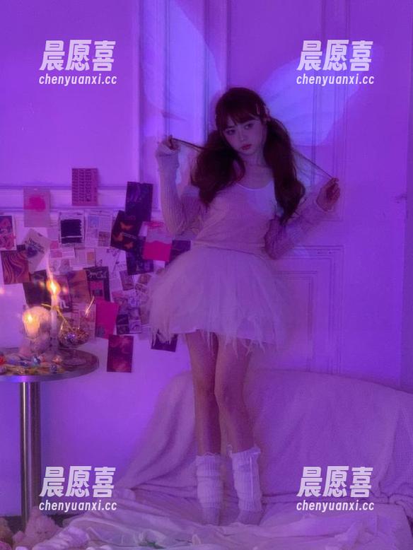 51吃瓜网红网 “51吃瓜网红网”让我明白:别再偷偷摸摸买瓜,免费就是我信仰!