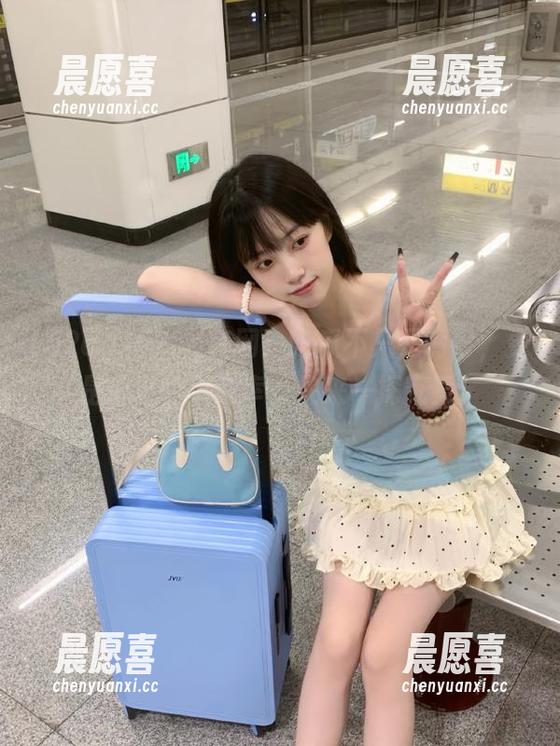 52cg 52cg官网:吃瓜不只是嘴巴,更是心灵的小确幸,快来一探究竟!