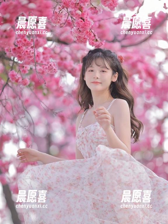 91吃瓜 报道最新花边!91吃瓜教你如何优雅地吃瓜又不丢身份,哈哈!