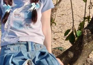 91吃瓜在线传送门，潜伏于这片喧嚣，等着瓜味四溅！