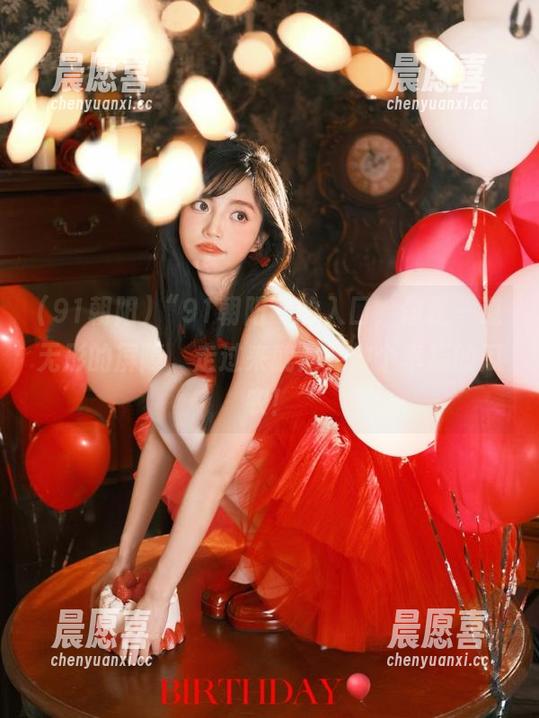 91朝阳 “91朝阳”的入口,像是一道无形的屏障,走过来就是要做个幸福的瓜农!