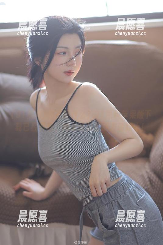 91黑料 你在等什么?91黑料苹果版下载已经开启,尚未吃瓜的朋友请跟上!