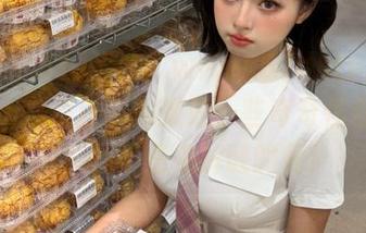 为啥“www.51dhtv.cc”这app总是没事就推送一些奇奇怪怪的消息？我不是来解谜的啊！