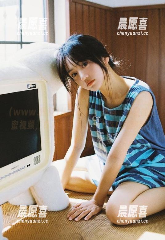 www.黑料 从“www.黑料”里取的甜蜜视频,真心希望再来十个这样的网站!