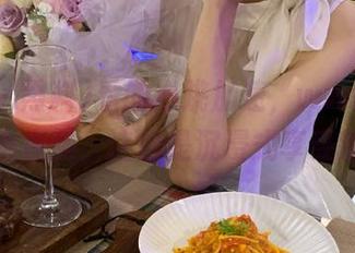 看的心跳加速，www.黑料强推视频，这也是沉浸式享受嘛！