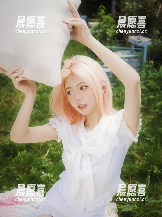 zztt 听人说zztt88.ccm网站上的黑料比肥皂剧还好看,今天决定冲进去瞧瞧!