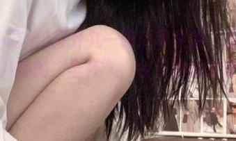 打开九一吃瓜苹果版，仿佛打开了八卦的“圣杯”，今天的瓜你咬了吗？