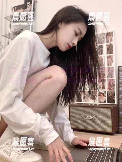 九一吃瓜 打开九一吃瓜苹果版,仿佛打开了八卦的“圣杯”,今天的瓜你咬了吗?