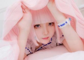 手握“人人吃瓜网”，更新迅猛，快抢先看你周围的八卦。