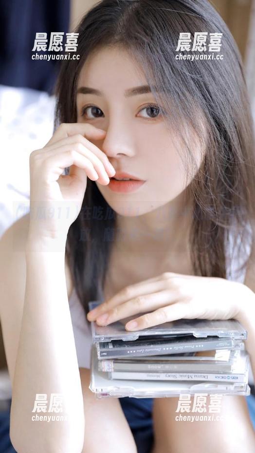 吃瓜911 在吃瓜911,八卦中心永久开放,随时来一波!