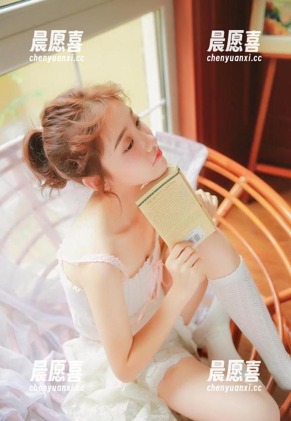 吃瓜大本营 点开“吃瓜大本营”app,我发现八卦比我的妈更生动!