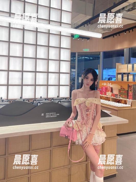 吃瓜天堂 谁在吃瓜天堂生出如此奇葩的“视频”,这逻辑也是个体力活