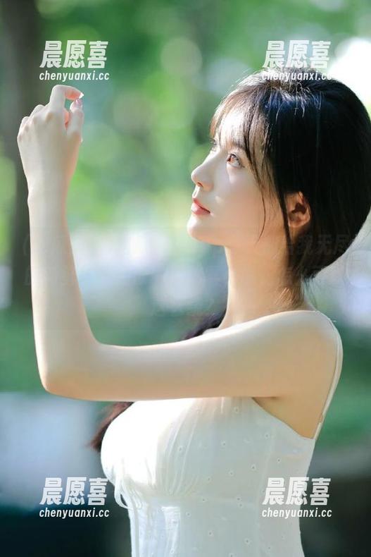 吃瓜天堂 吃瓜天堂app每天都给我无尽的新鲜,像阅读一部迷雾小说,怎么可以这么绕?