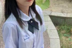 吃瓜网发布进阶技巧，我的脖子都要扭到喽。