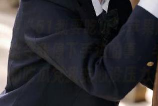 “51我要吃瓜”苹果版里的每个动态都能令我停下手边的事，半路出家的吃瓜党我安心没压力