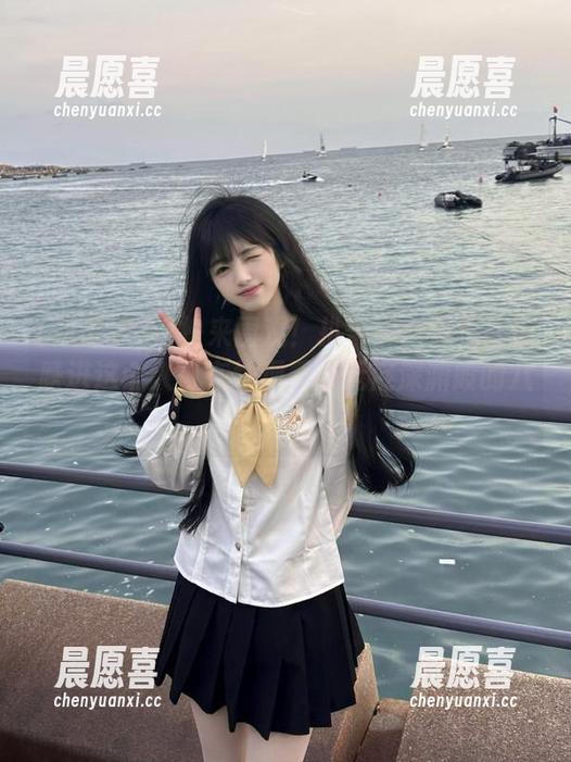 快来围观！扒哥黑料链接让你跌进这个入口在线观看，无底深渊般的八卦！