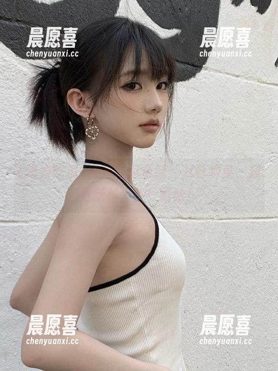 海角吃瓜更新：八卦种草，越更新越上头！哈哈！