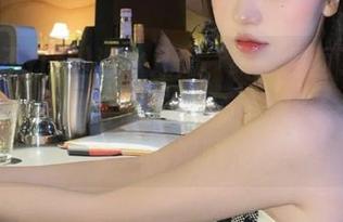 潜水几天，终于露面了，今天就在抖音黑料不打烊app上摊了一些超奇妙的视频！
