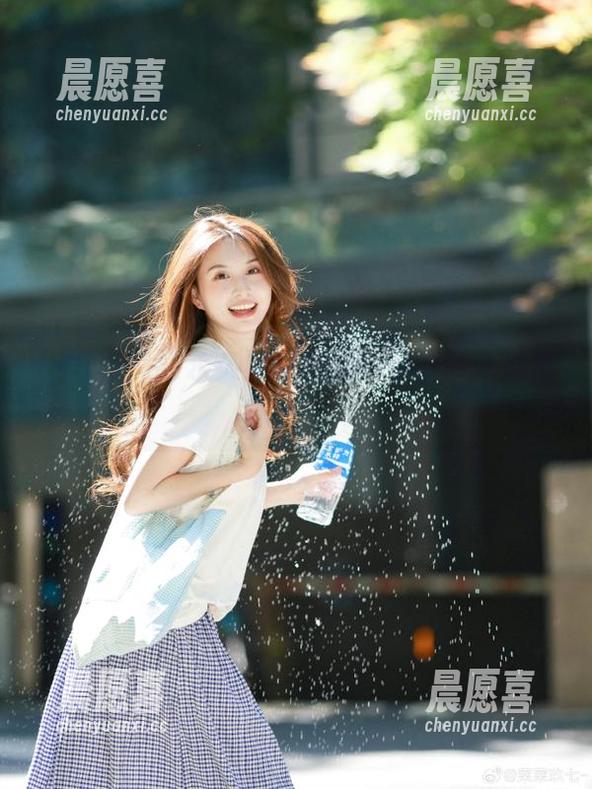 黑料在线 永久黑料在线,观看时请准备好心脏!