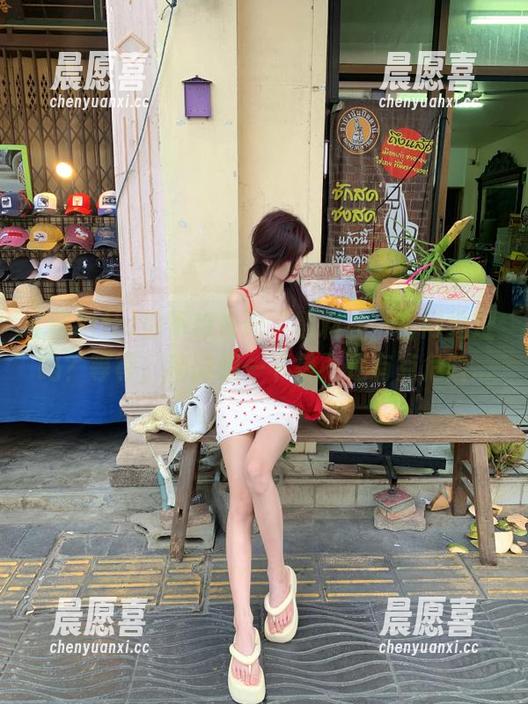 黑料社 你不想去逛“黑料社”官网地址吗?等等,稍微想一下是不是有点危险...